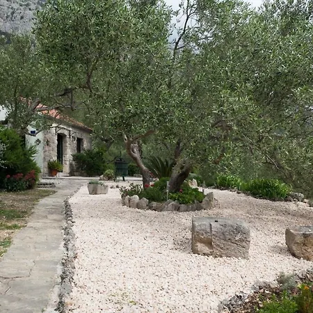 Villa House Jano In Makarska, Jacuzzi