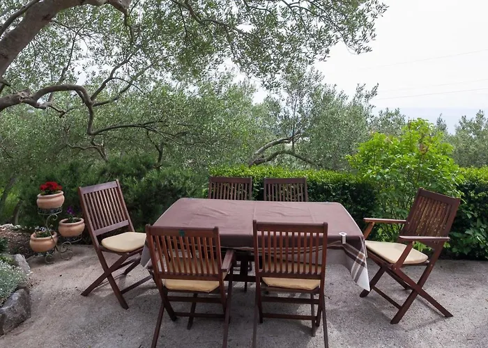 House Jano In Makarska, Jacuzzi 别墅